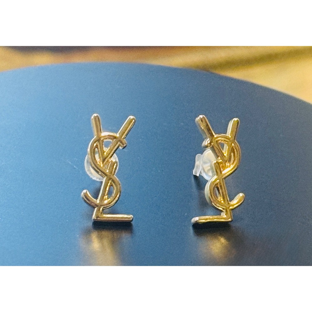 Designer Stud Earrings Gold Tone‎ Jewelry